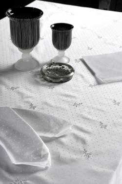 Покривка за маса  Арт 4243