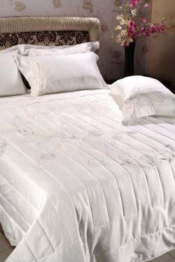 Олекотена завивка двойно легло Sebille Ecru