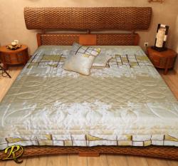 КУВЕРТЮРА ЕКРЮ ТРИЪГЪЛНИЦИ + 2 ВЪЗГЛАВНИЦИ