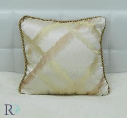 Декоративна възглавница Бризеида екрю
